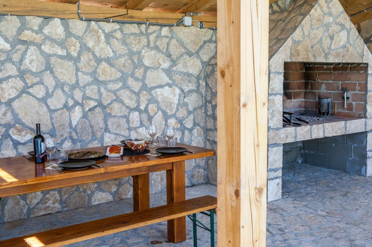 Villa Nesa - Beautiful Guest House At Continental Croatia With Outdoor Swimming Pool, Sauna And 3 Bedrooms Plaski Экстерьер фото